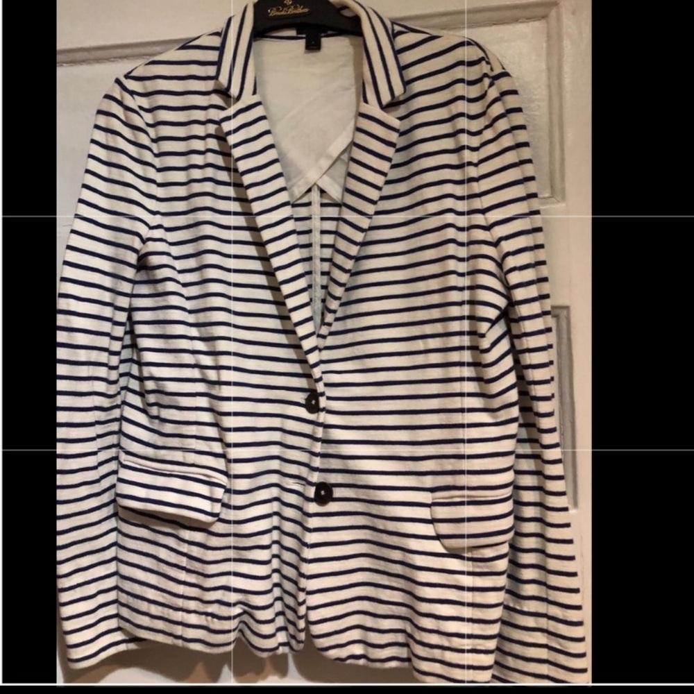 Women’s stripped blazer